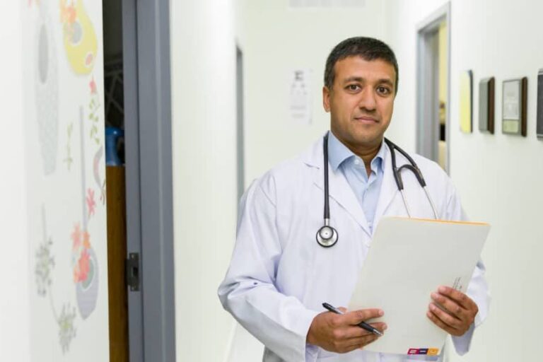 Dr. Gupta Gupta, OCFP