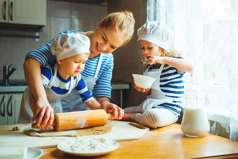 Cooking-with-Kid-12